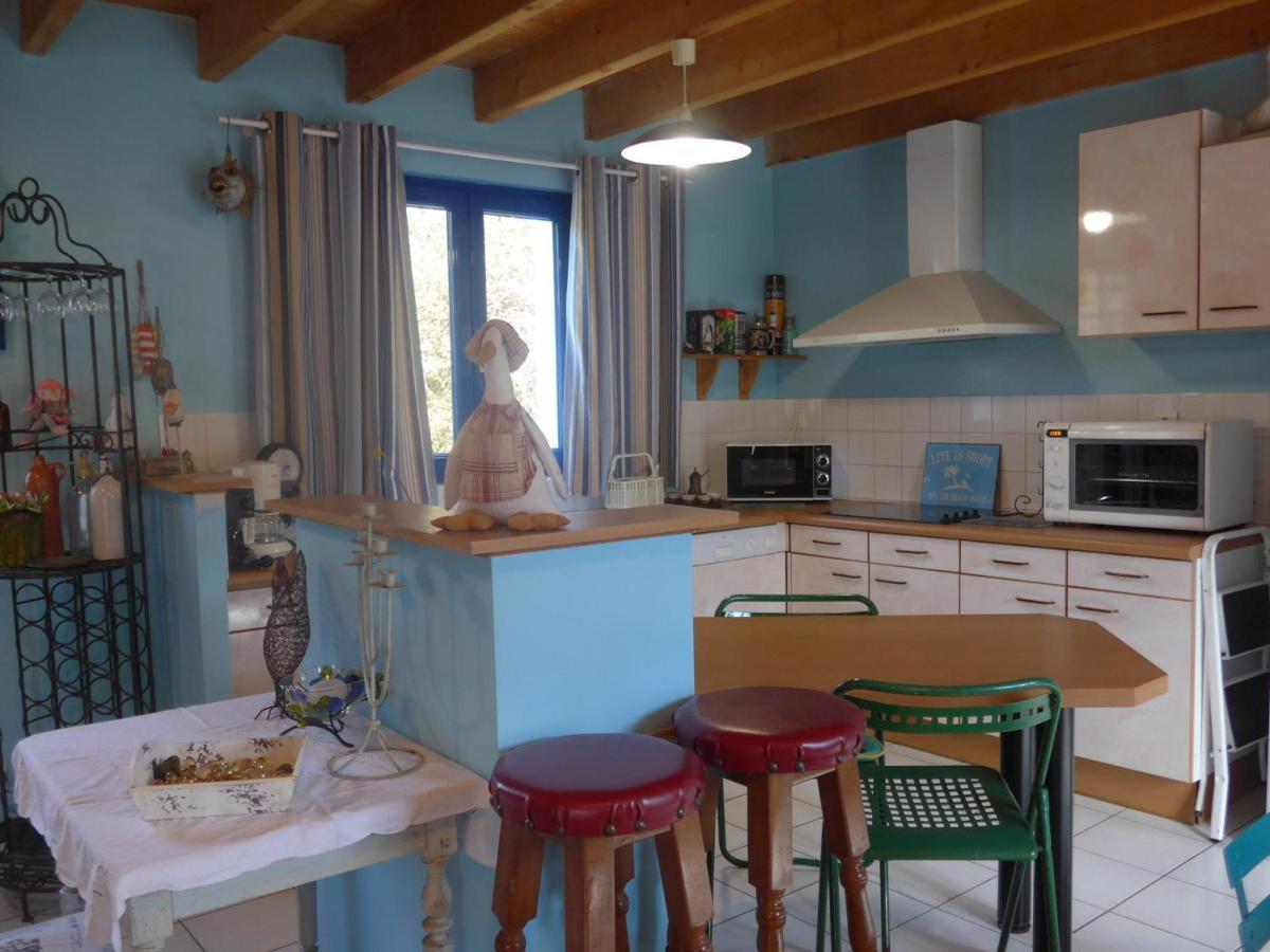 Maison Locmaria, 3 pièces, 4 personnes - FR-1-418-128 Esterno foto