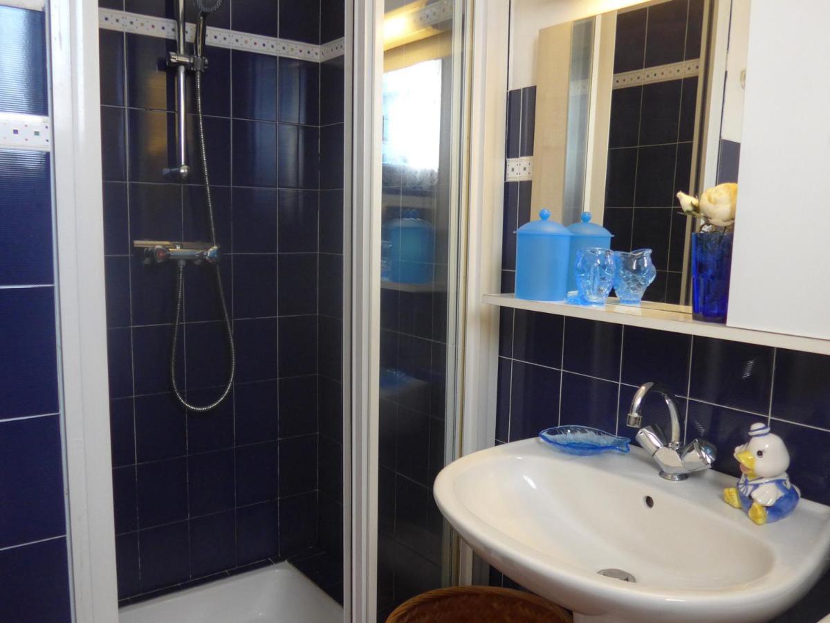 Maison Locmaria, 3 pièces, 4 personnes - FR-1-418-128 Esterno foto